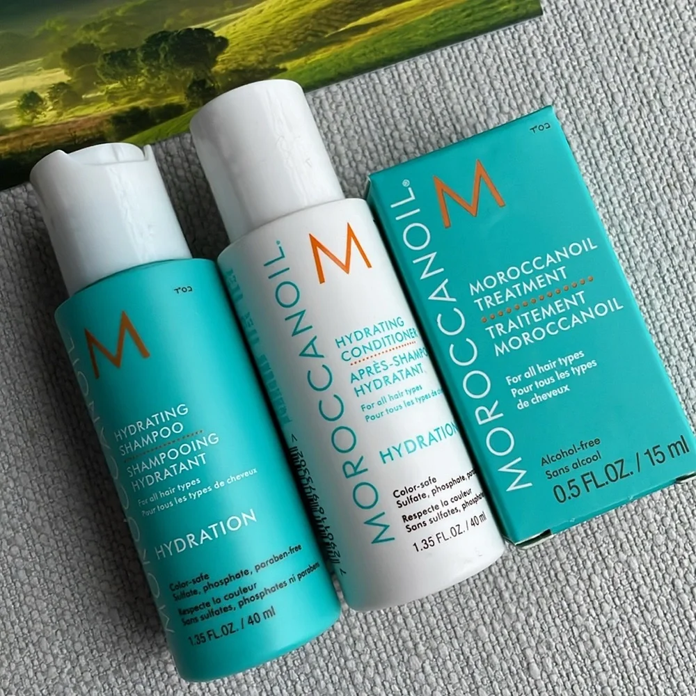Moroccanoil mini travel bundle